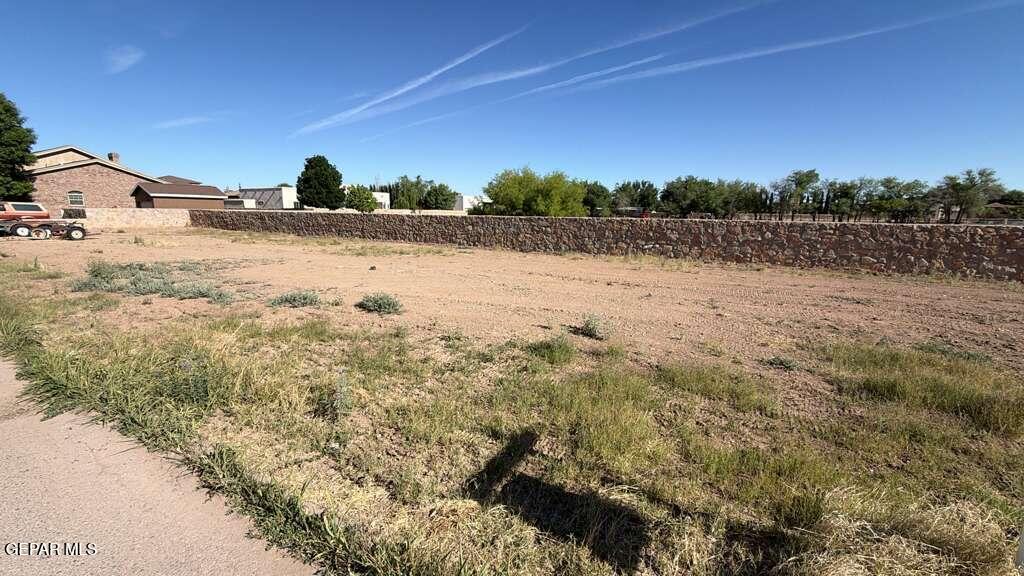 1006 Maximo Street El Paso, TX 79932 - Photo 7 of 8 Maximo and Westside 2026-04-24 at 9.11.5