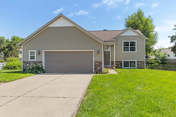 $395,000 | 7218 Water View Lane, Allendale, MI 49401