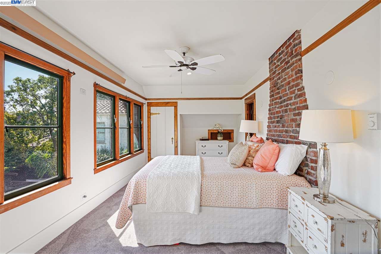 1166 Sherman Street Alameda, CA 94501 - Photo 23 of 34