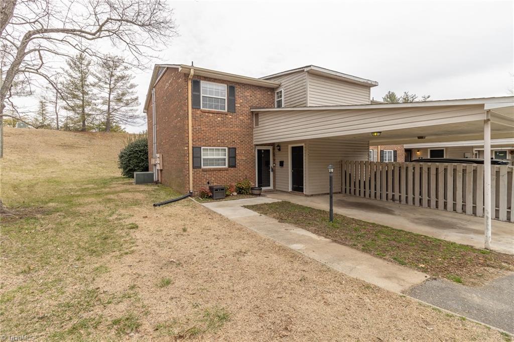 2233 Shadow Valley Road, Unit A High Point, NC 27265 - Photo 2 of 27