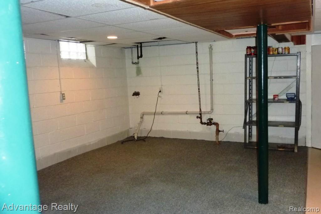 7250 Helen Street Center Line, MI 48015 - Photo 21 of 27 7250 Helen basement.jpg