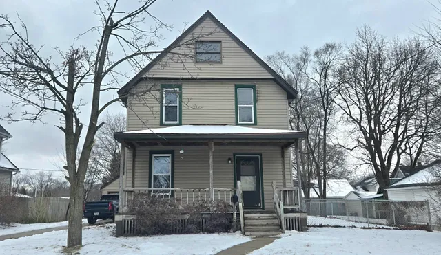 $169,999 | 110 South 8th Street, Beloit, WI 53511