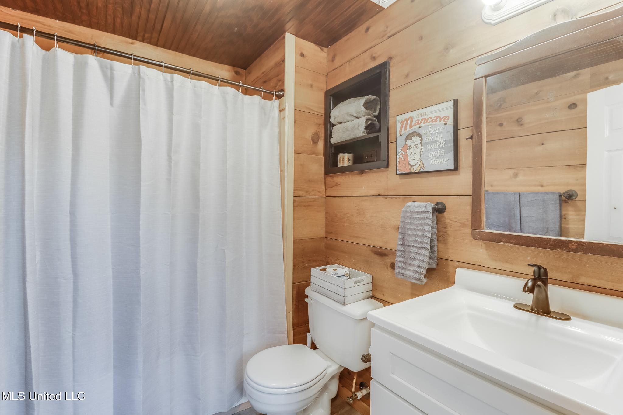 12778 Tiffany Lane Biloxi, MS 39532 - Photo 16 of 40 IMG_1378