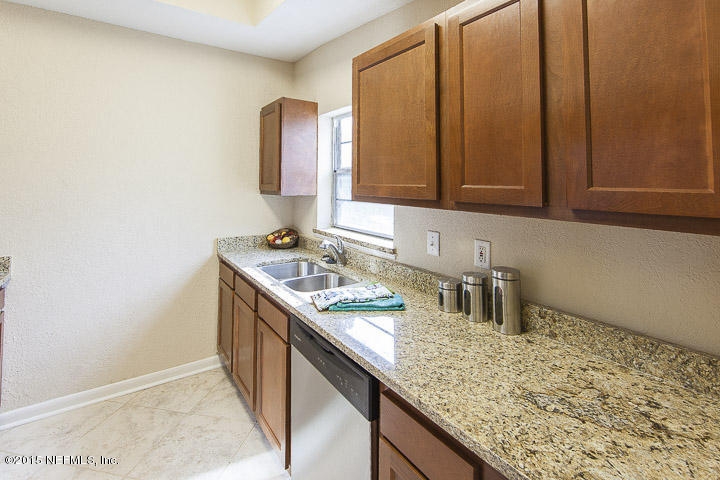 1246 Ibis Road Jacksonville, FL 32216 - Photo 18 of 50 Ibis_Joy_Williams-033