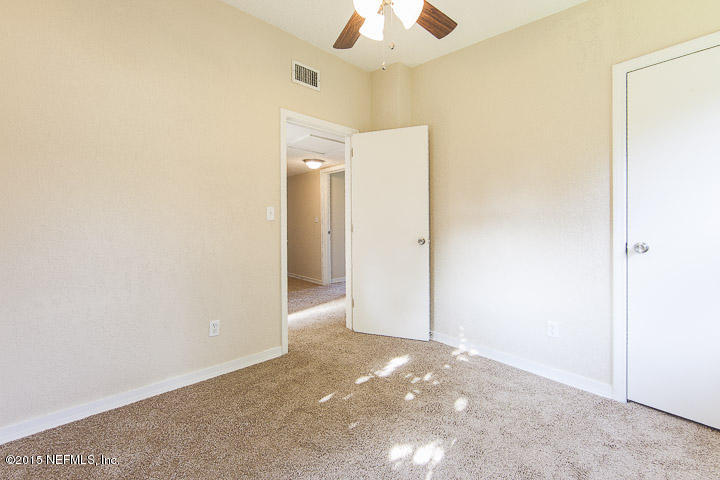 1246 Ibis Road Jacksonville, FL 32216 - Photo 33 of 50 Ibis_Joy_Williams-047