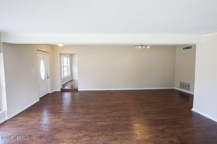 1246 Ibis Road Jacksonville, FL 32216 - Photo 4 of 50 Ibis_Joy_Williams-009