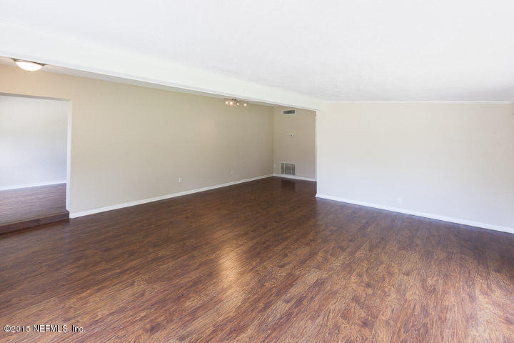 1246 Ibis Road Jacksonville, FL 32216 - Photo 8 of 50 Ibis_Joy_Williams-007