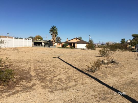 81-343-08 West Coronado Avenue Ridgecrest, CA 93555 - Photo 4 of 6
