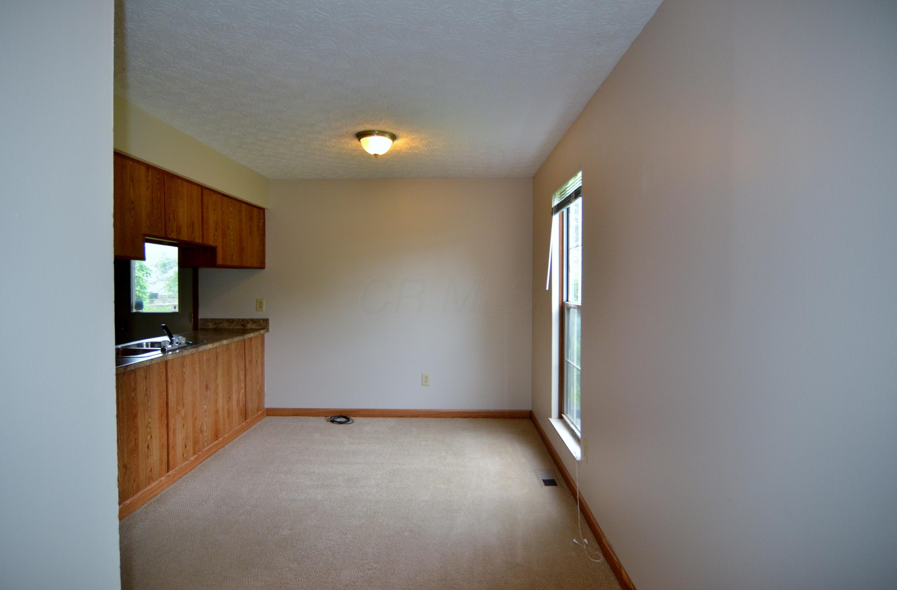 16 Ravine Ridge Drive South Powell, OH 43065 - Photo 4 of 17