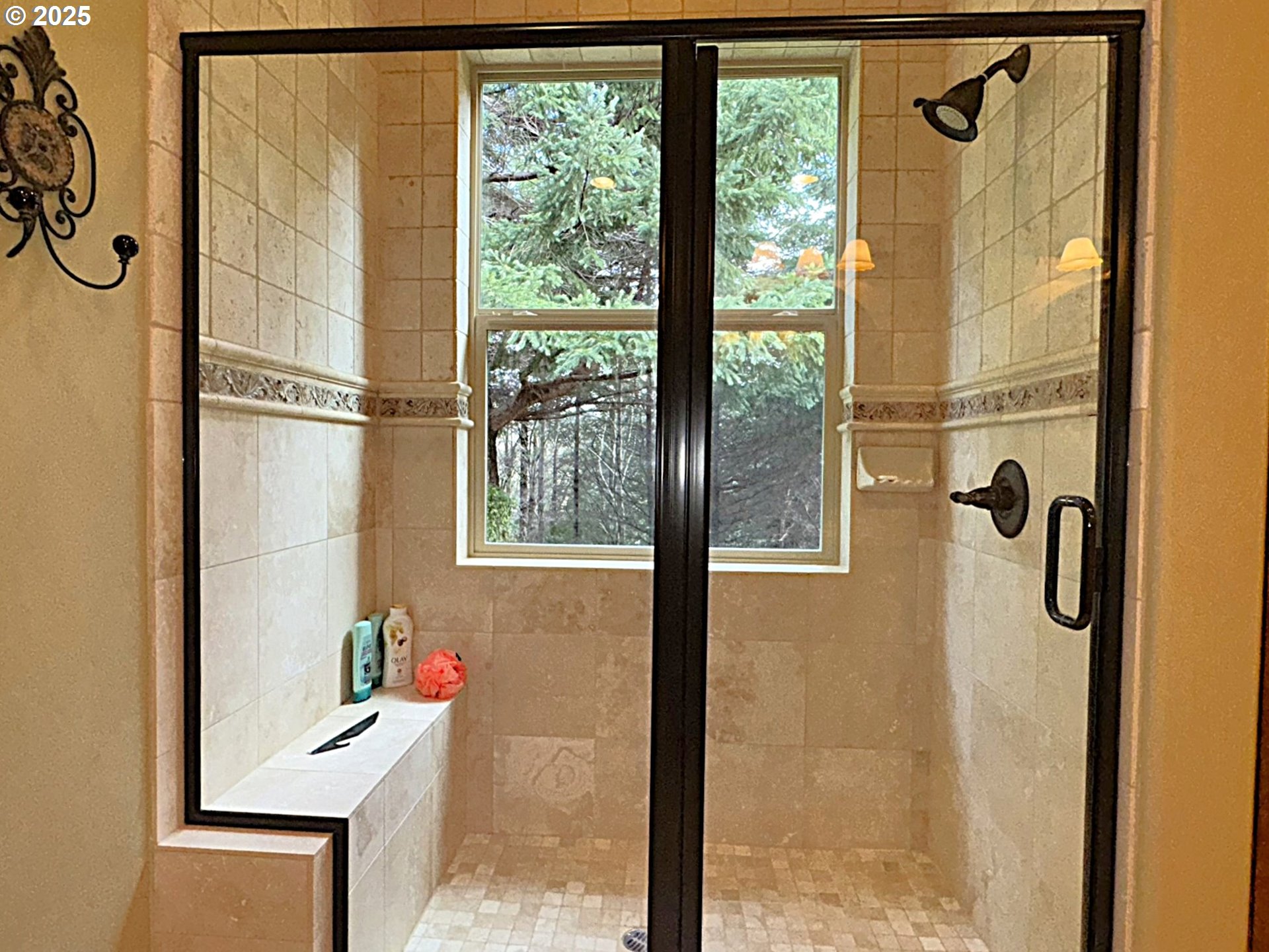 25500 Cape View Loop Gold Beach, OR 97444 - Photo 22 of 48 Bathroom, Attached