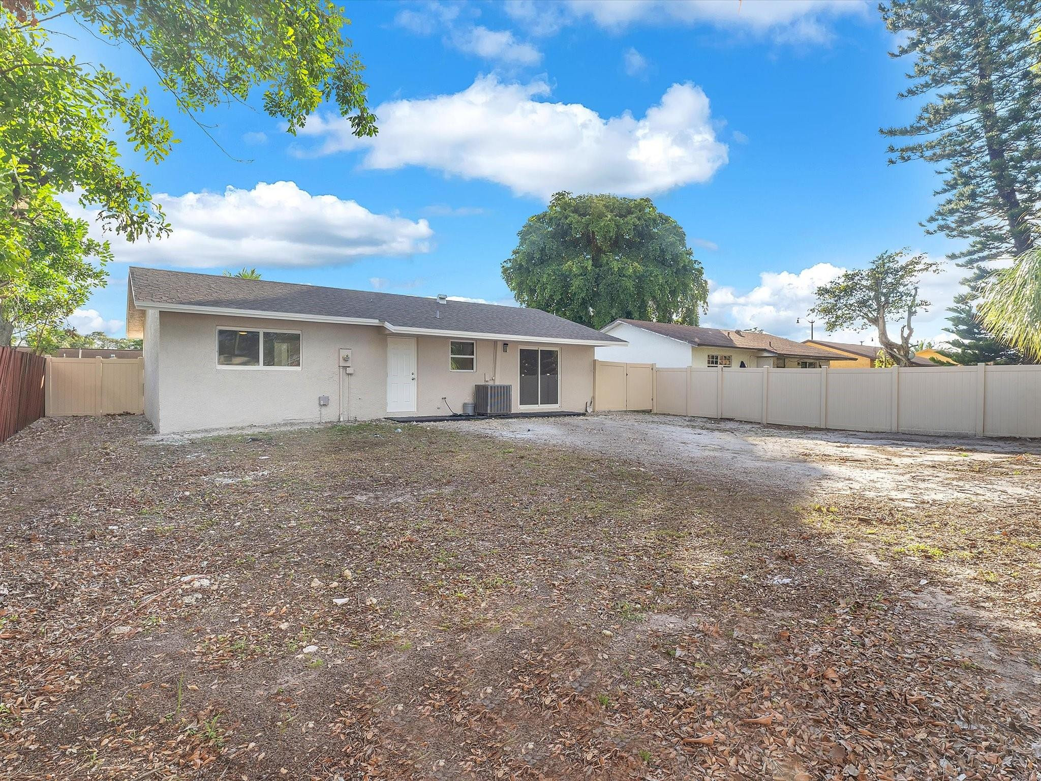 2731 Northwest 9th Street Pompano Beach, FL 33069 - Photo 21 of 23 Photo 21