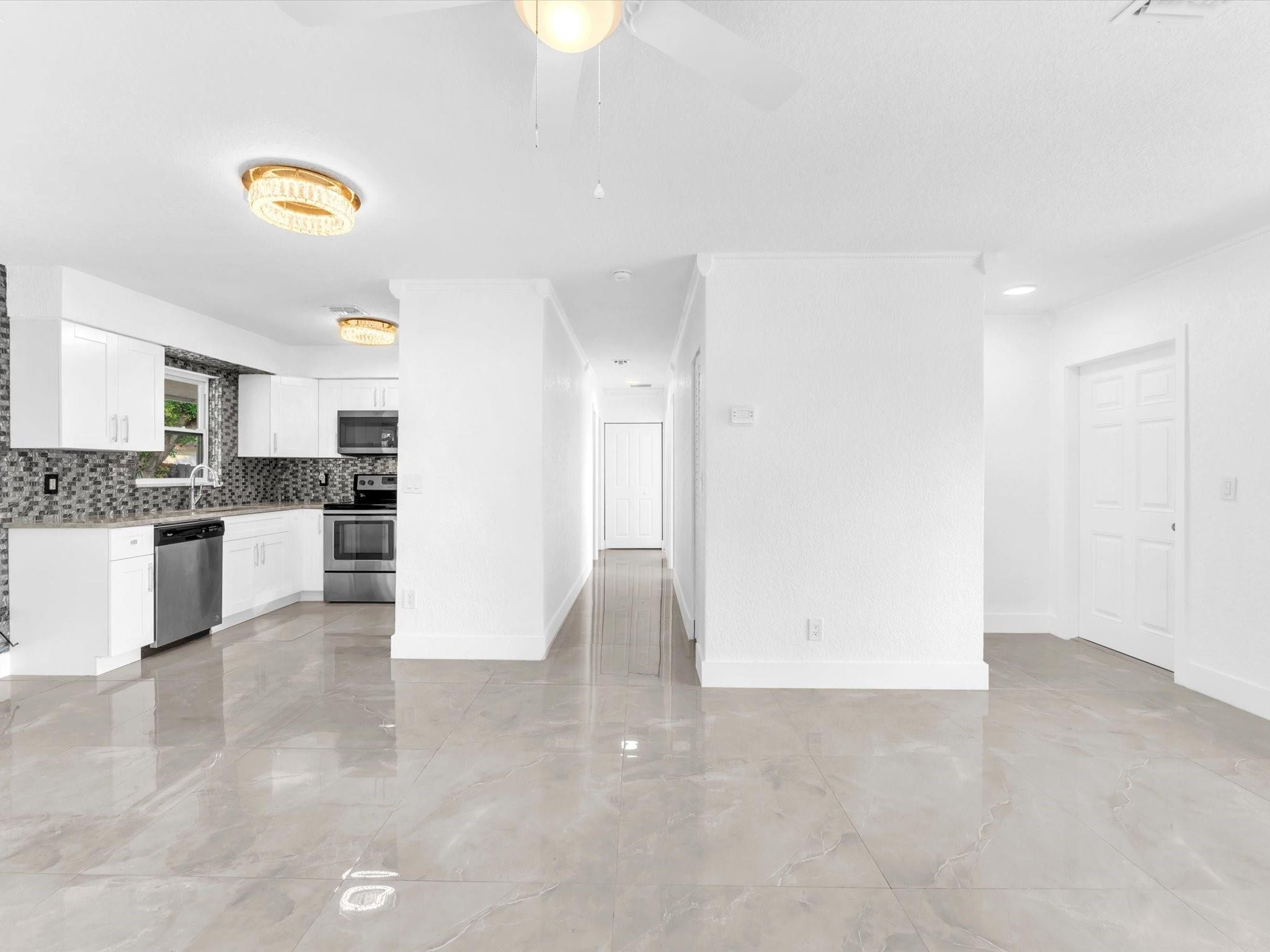 2731 Northwest 9th Street Pompano Beach, FL 33069 - Photo 8 of 23 Photo 8