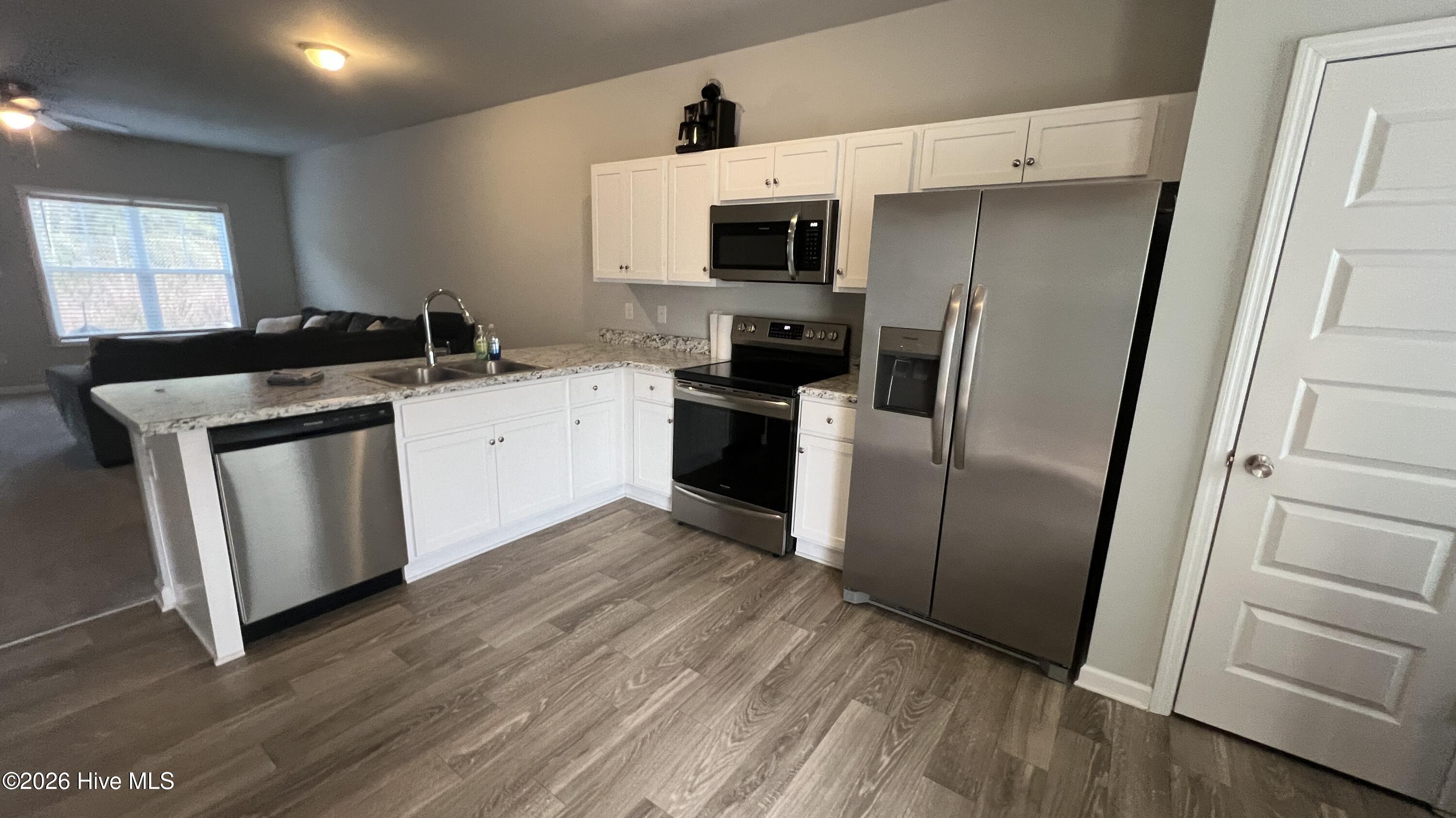 156 Buckhorn Avenue Holly Ridge, NC 28445 - Photo 3 of 19 IMG_1681