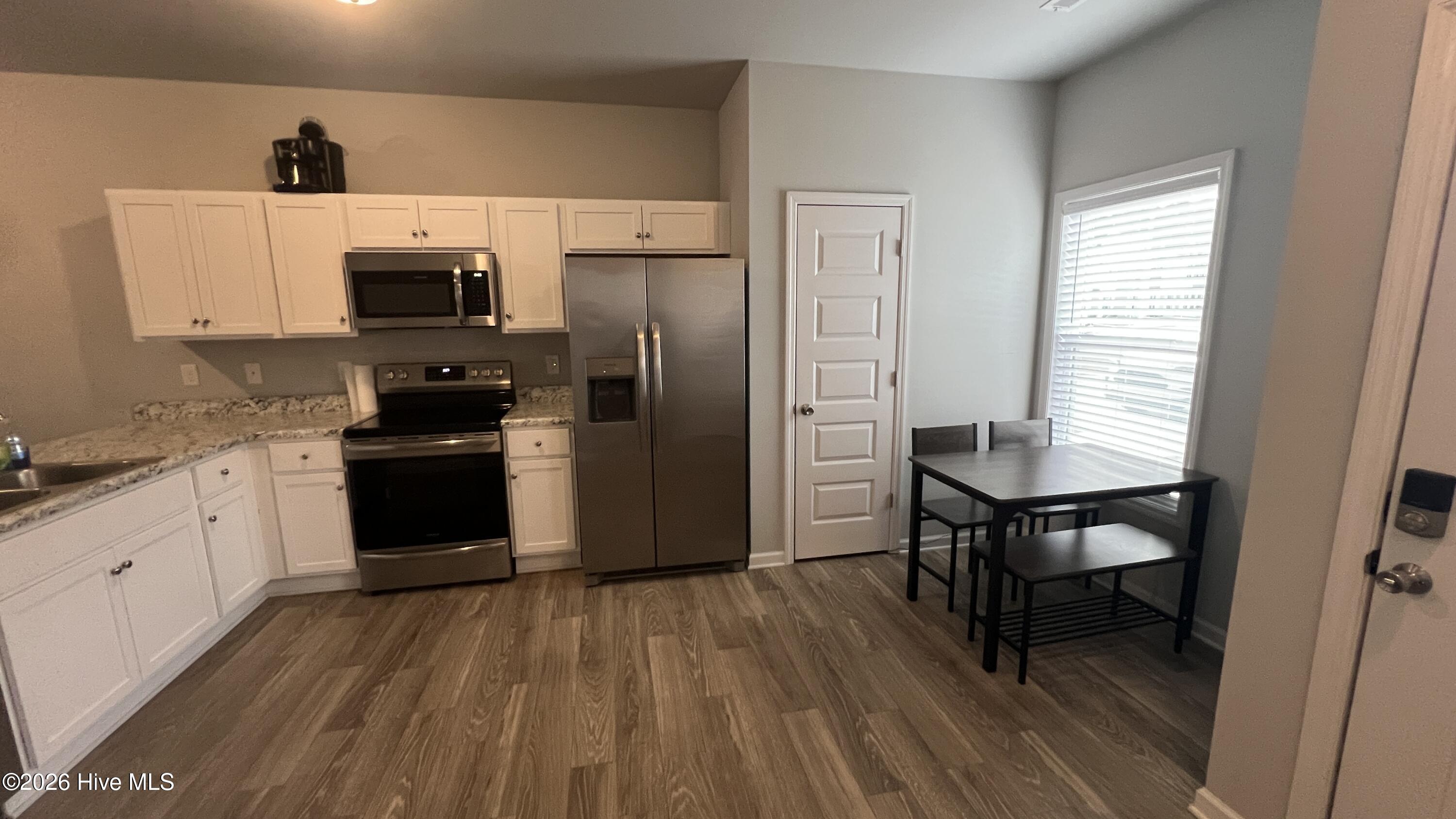 156 Buckhorn Avenue Holly Ridge, NC 28445 - Photo 4 of 19 IMG_1682