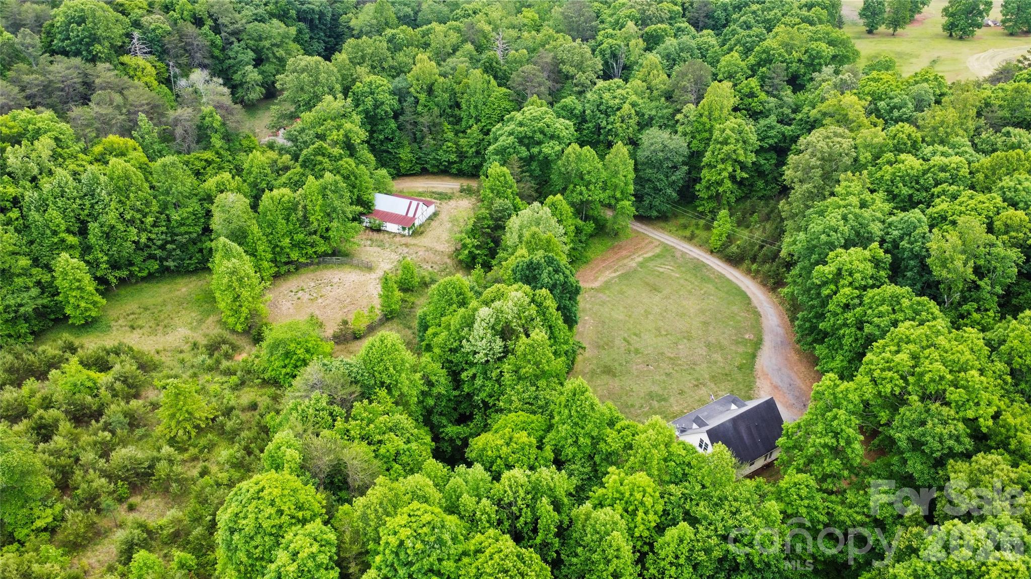 6582 Hoot Owls Hollow Road Hickory, NC 28602 - Photo 34 of 45