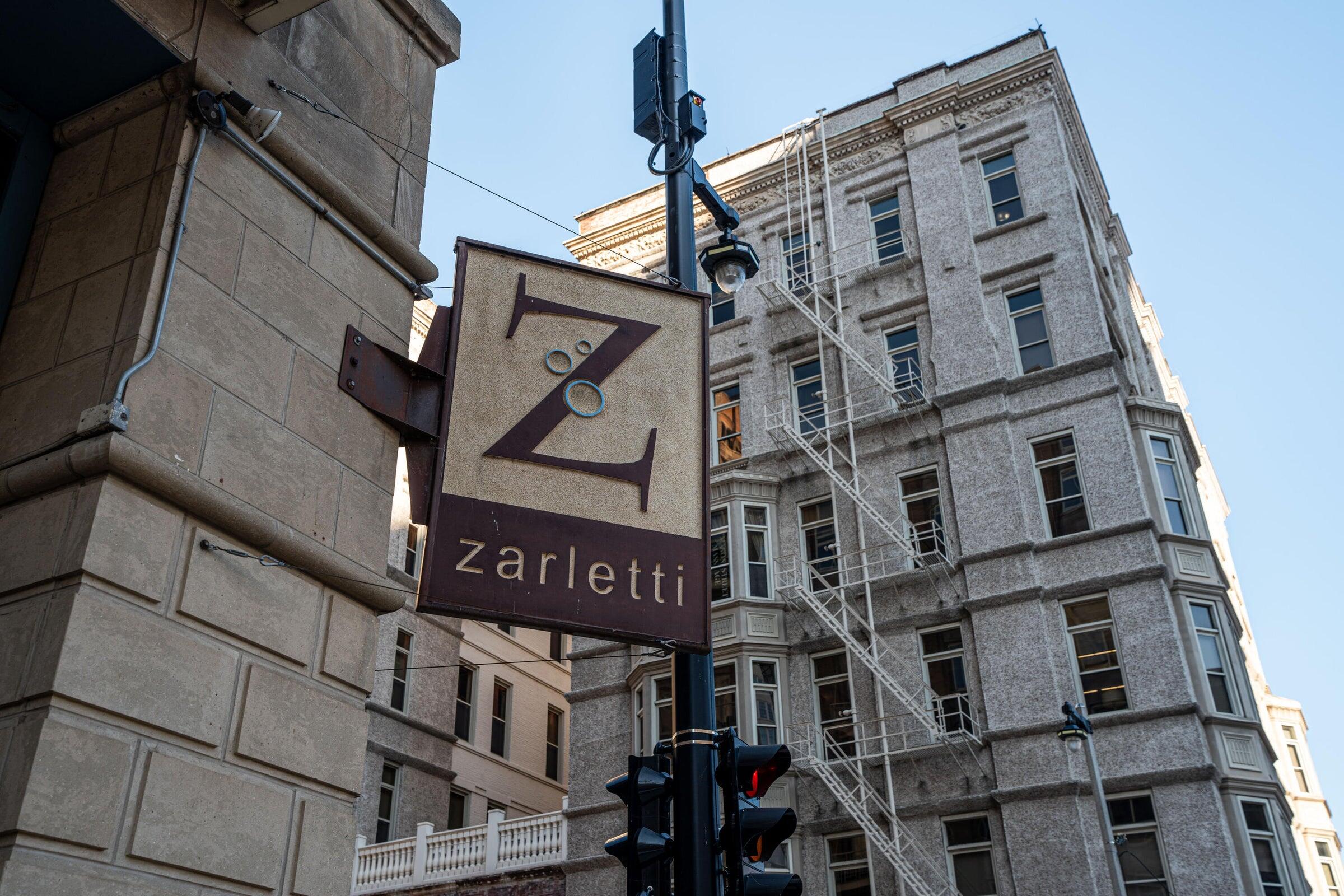741 North Milwaukee Street, Unit 202 Milwaukee, WI 53202 - Photo 21 of 23 Fabolous Zarletti's Italian Restaurant
