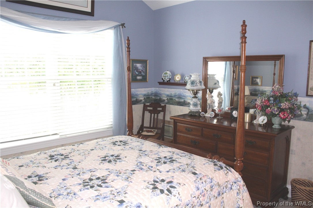 327 Garman Loop Yorktown, VA 23692 - Photo 19 of 24 Gallery Image 19