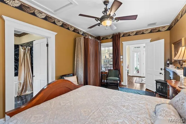 $1,100,000 | 813 South 4th Street, Clarksville, MO 63336