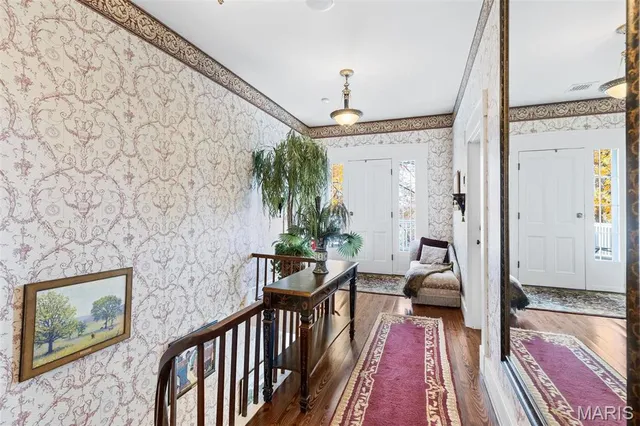 $1,100,000 | 813 South 4th Street, Clarksville, MO 63336