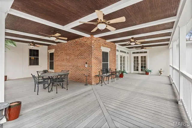 $1,100,000 | 813 South 4th Street, Clarksville, MO 63336