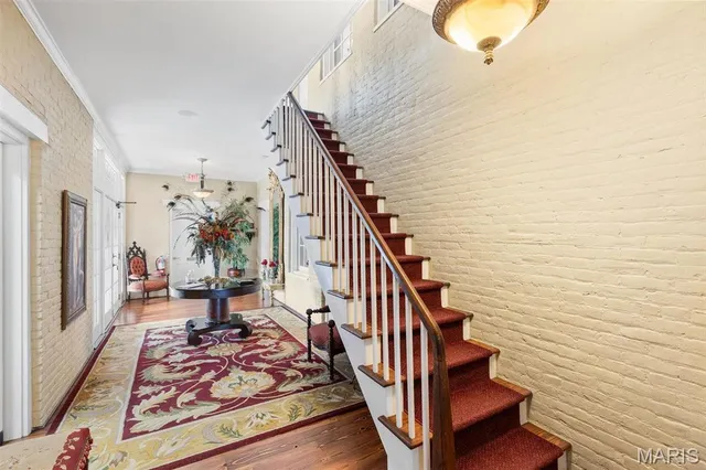 $1,100,000 | 813 South 4th Street, Clarksville, MO 63336