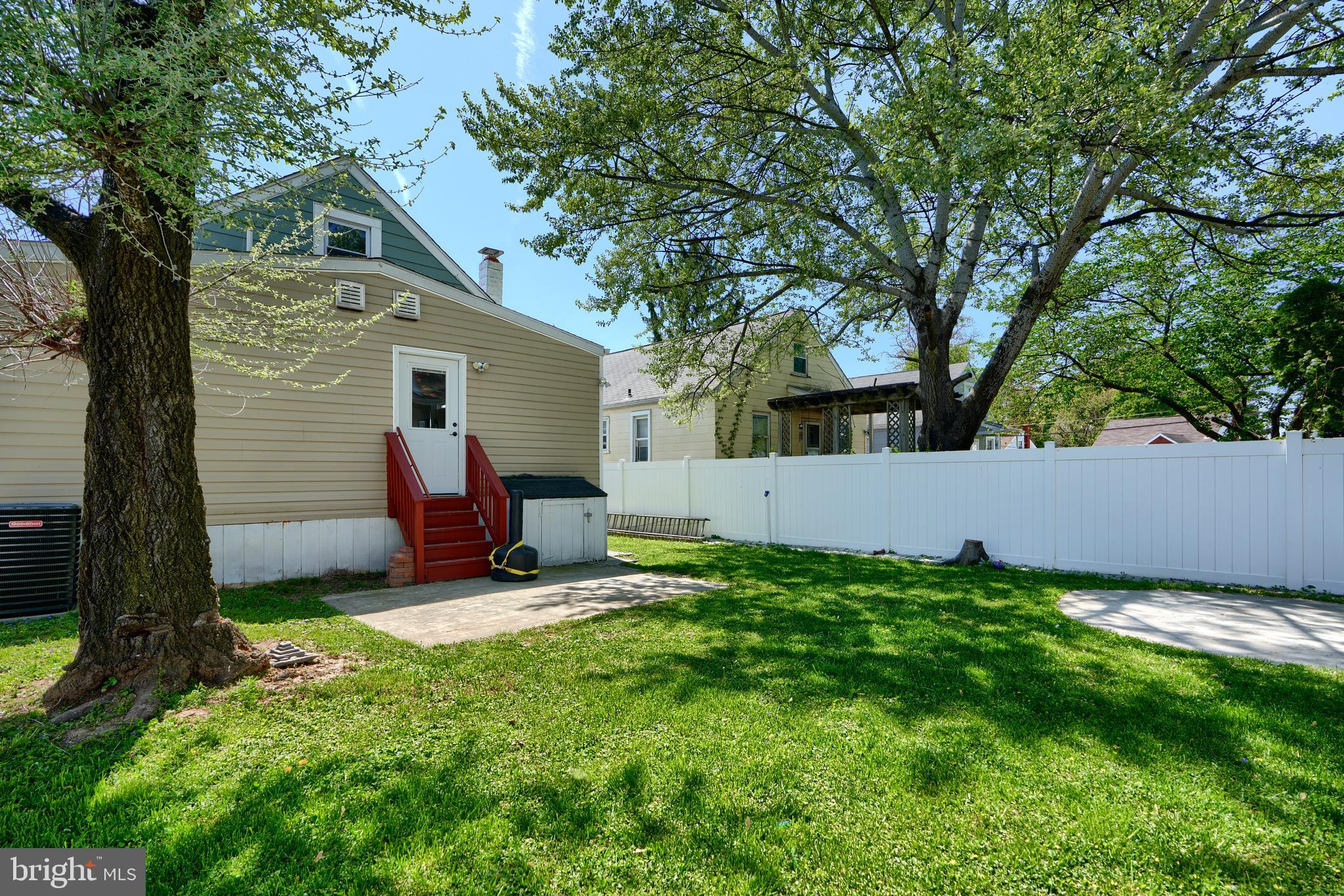 294 Stillwater Road Baltimore, MD 21221 - Photo 38 of 40 a view of a house with backyard