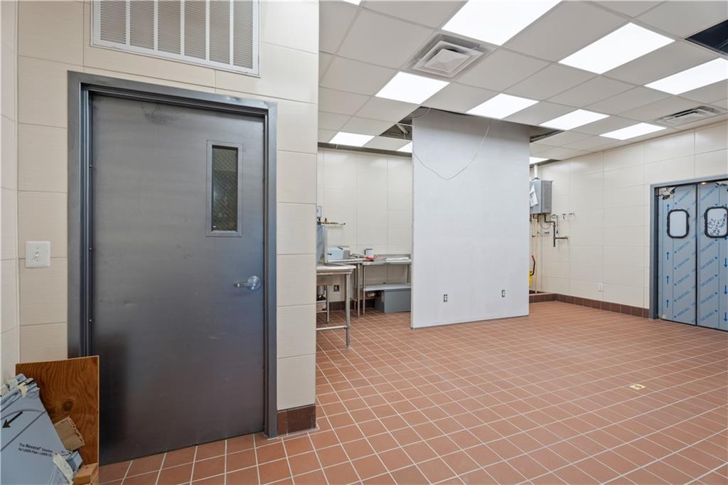 3800 120th Road Thayer, KS 66776 - Photo 45 of 99