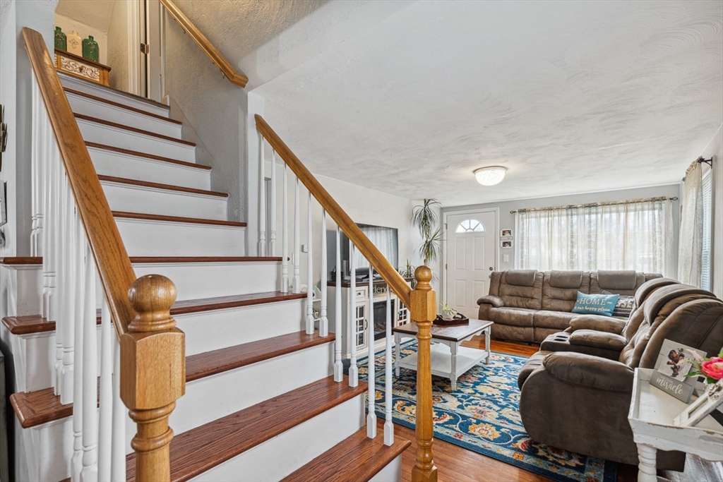 75 Border Avenue Seekonk, MA 02771 - Photo 20 of 41