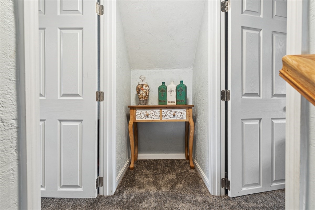 75 Border Avenue Seekonk, MA 02771 - Photo 22 of 41