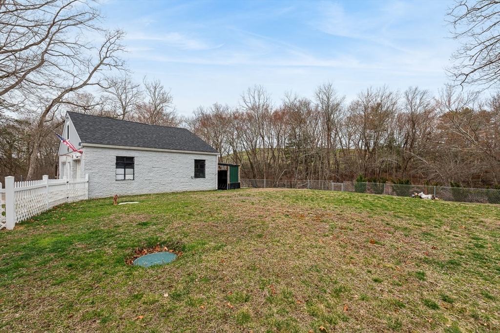 75 Border Avenue Seekonk, MA 02771 - Photo 37 of 41