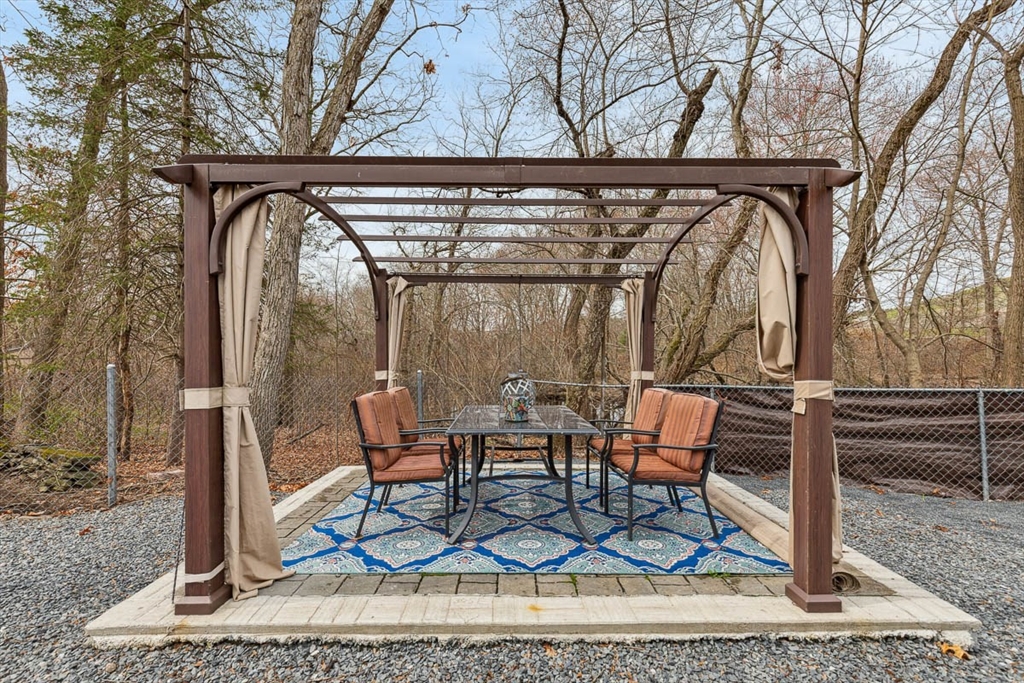 75 Border Avenue Seekonk, MA 02771 - Photo 39 of 41