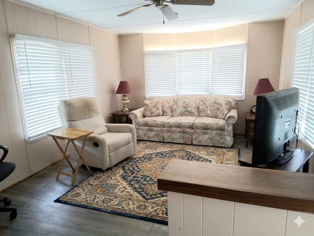 903 Mark Road Leesburg, FL 34748 - Photo 4 of 20