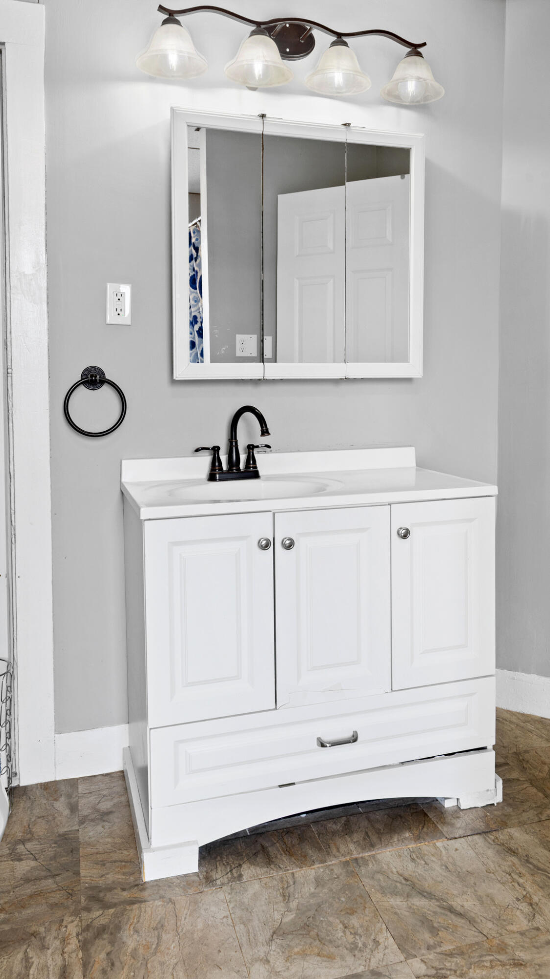 61 Elm Street Newport, ME 04953 - Photo 17 of 70 _MG_3429