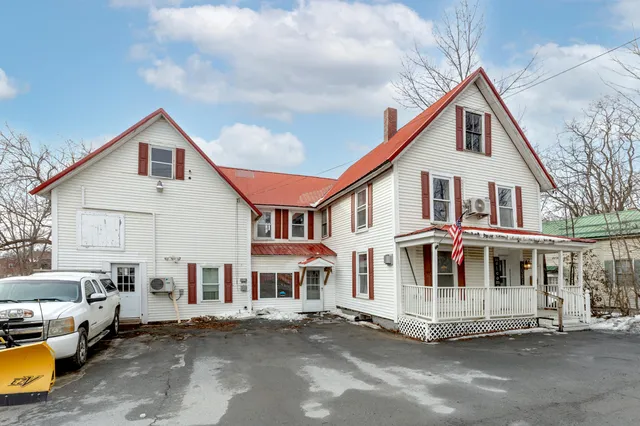 $269,900 | 61 Elm Street, Newport, ME 04953