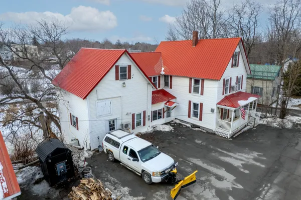 $259,900 | 61 Elm Street, Newport, ME 04953