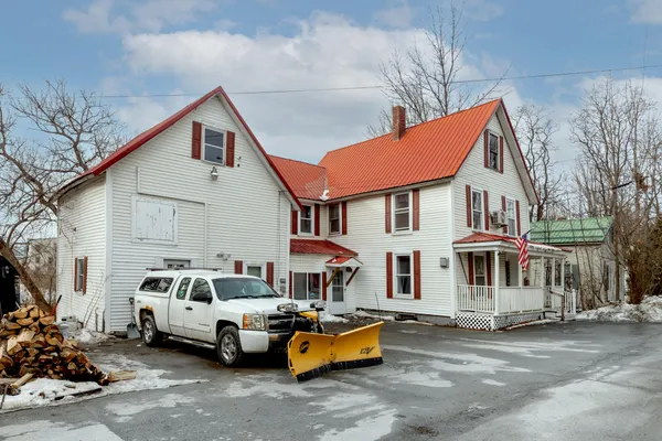 $259,900 | 61 Elm Street, Newport, ME 04953