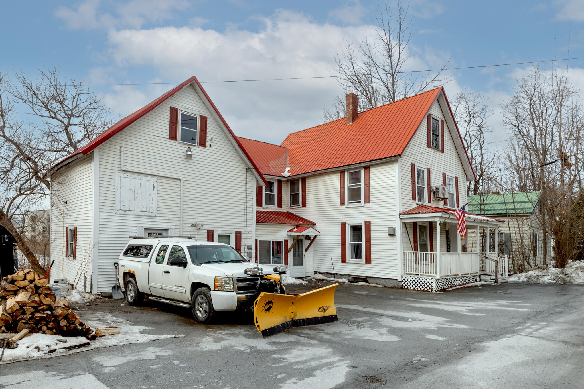 61 Elm Street Newport, ME 04953 - Photo 67 of 70 20260110-_MG_3571-HDR
