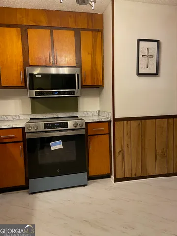 $187,900 | 111 Briarwood Drive, Warner Robins, GA 31093