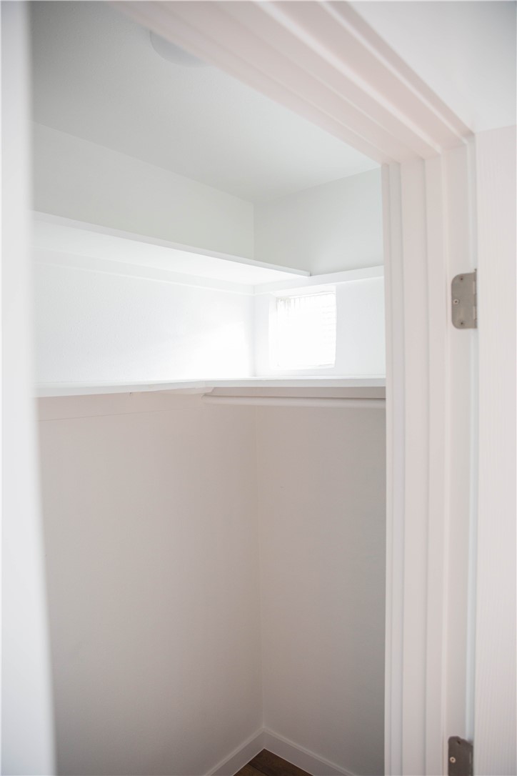 5908 Atlantic Avenue, Unit D Long Beach, CA 90805 - Photo 35 of 36 a close up of a shower