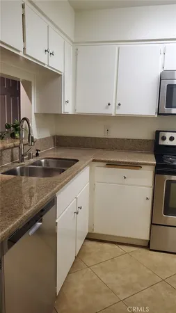 $2,300 | 10655 Lemon Avenue, Unit 3401, Rancho Cucamonga, CA 91737