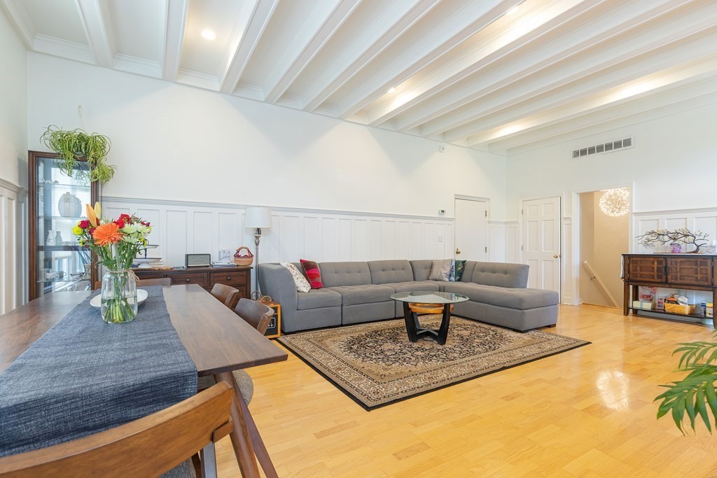 65 Glen Road, Unit H4 Brookline, MA 02445 - Photo 7 of 21 Gallery Image 7