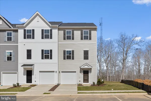$2,600 | 36121 Wilderness Shores Way, Locust Grove, VA 22508