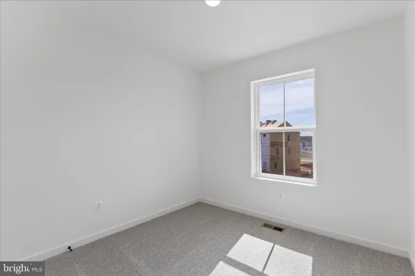 $2,500 | 36121 Wilderness Shores Way, Locust Grove, VA 22508