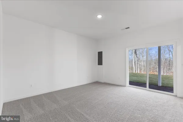 $2,500 | 36121 Wilderness Shores Way, Locust Grove, VA 22508