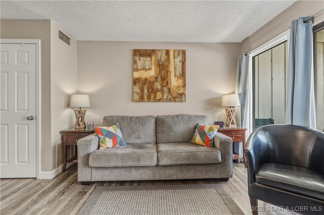 5565 Heron Bay Road, Unit F302 Osage Beach, MO 65065 - Photo 3 of 37