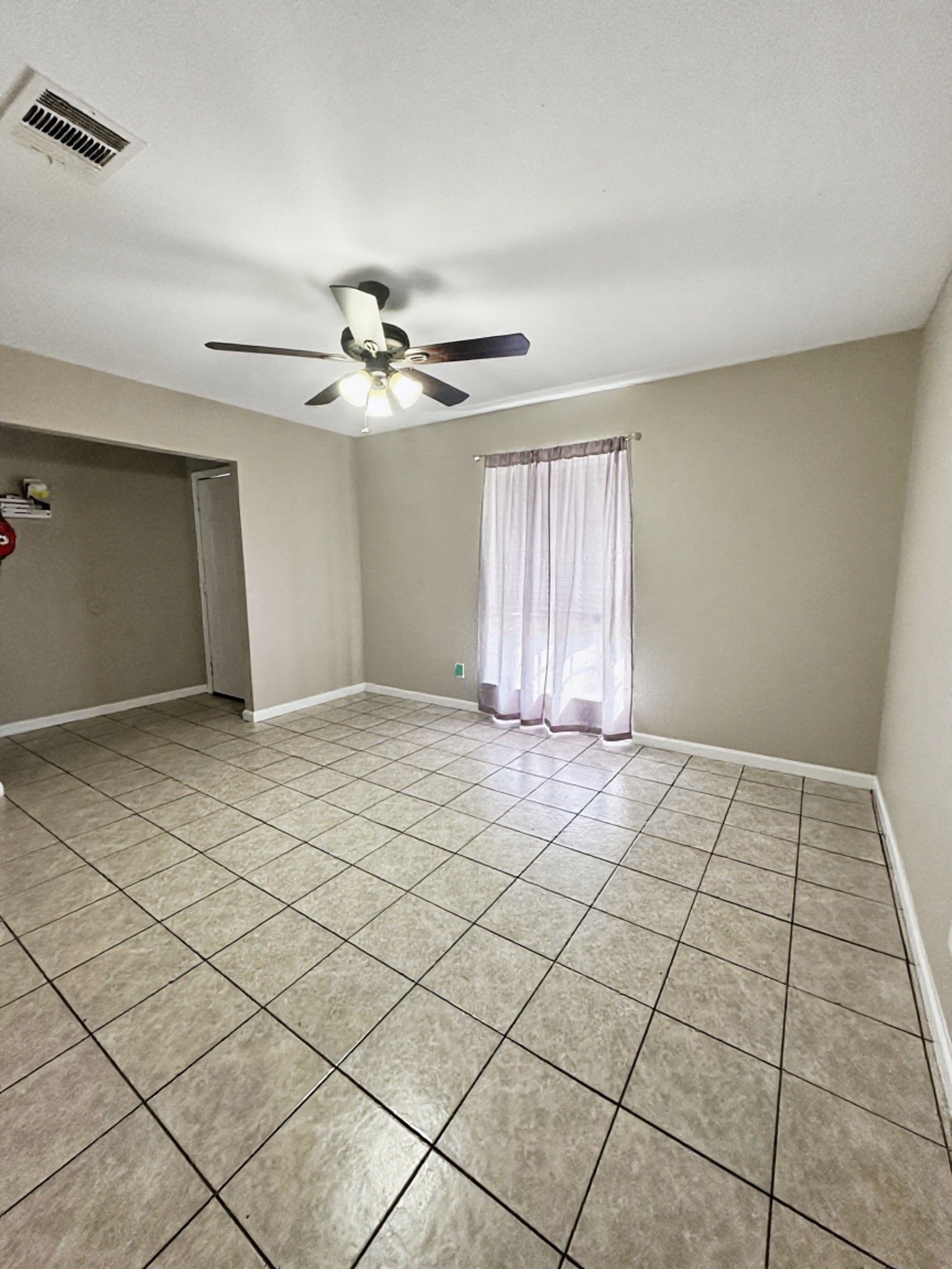 5007 Monteith Drive Spring, TX 77373 - Photo 6 of 32 Gallery Image 6