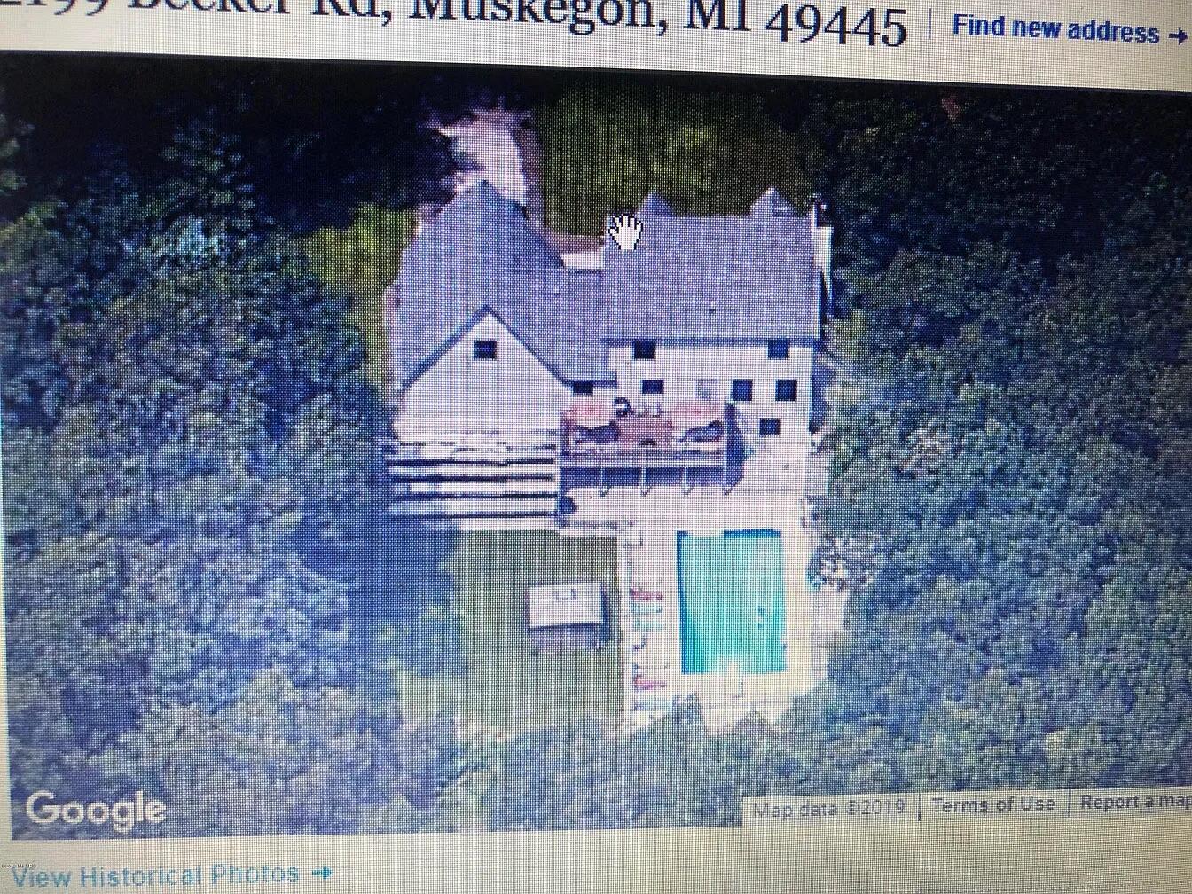 2199 Becker Road Muskegon, MI 49445 - Photo 2 of 58 IMG_0780