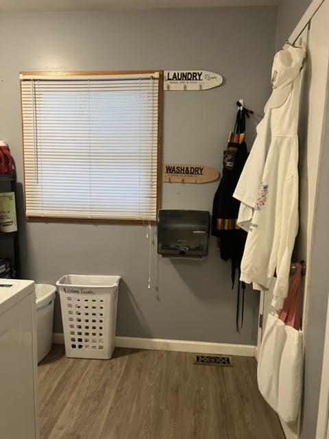 2199 Becker Road Muskegon, MI 49445 - Photo 46 of 58 laundry 2