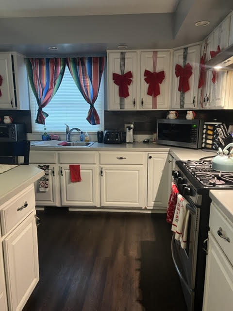 2199 Becker Road Muskegon, MI 49445 - Photo 9 of 58 kitchen 5