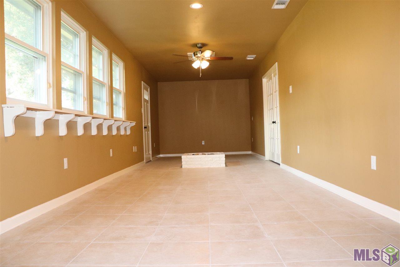 2625 77th Avenue Baton Rouge, LA 70807 - Photo 8 of 19 Gallery Image 8